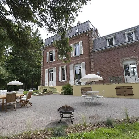 بيت ضيافة Domaine Les Tilleuls